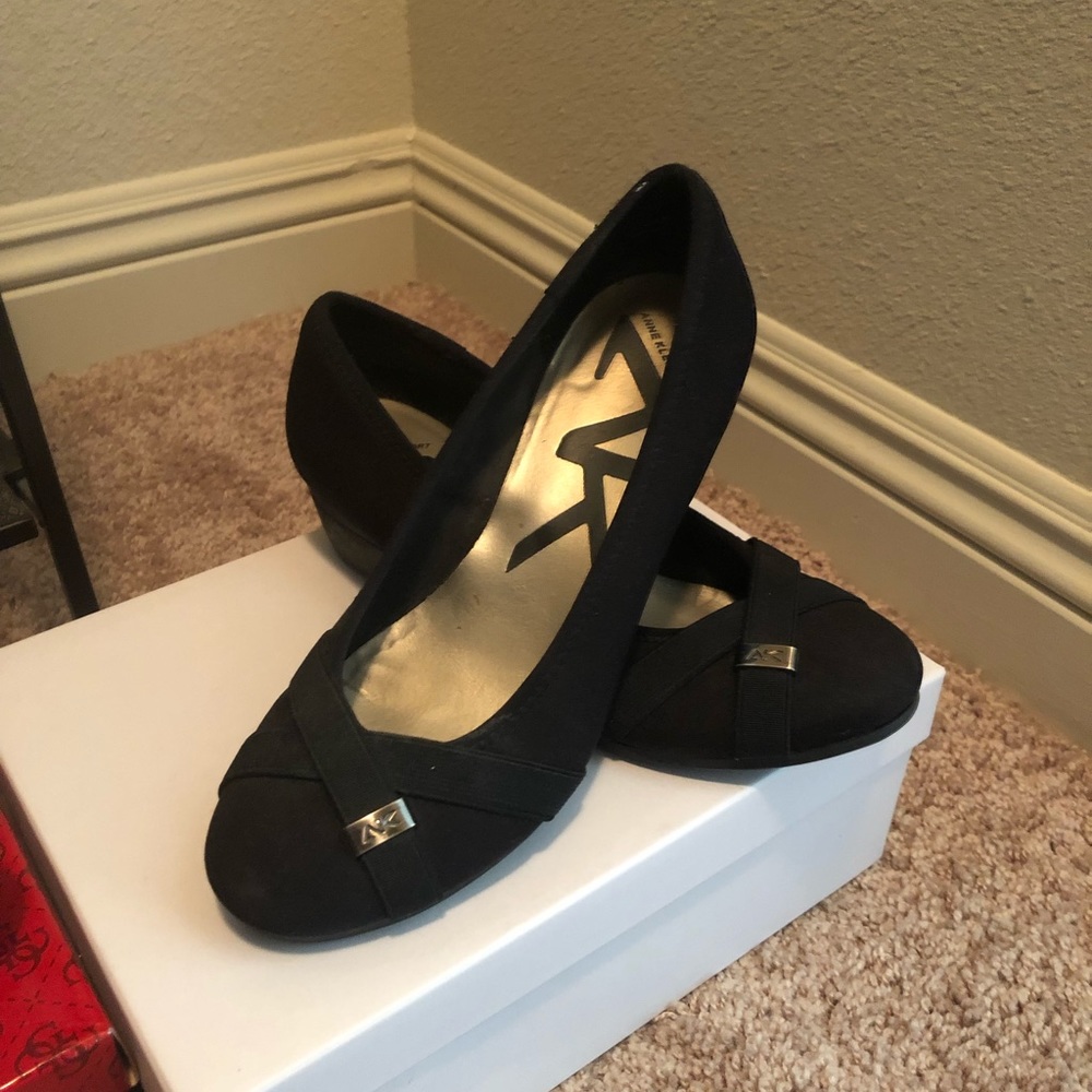 COPY - Black flats